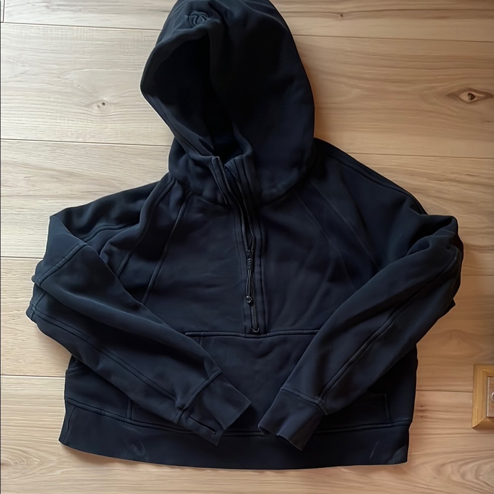 LULULEMON scuba half zip